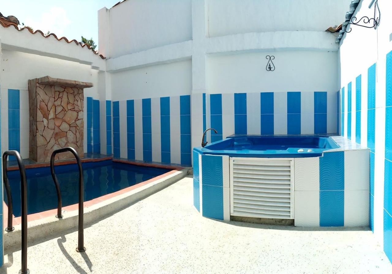 Hotel Central Graciela Valle de San Jose ภายนอก รูปภาพ
