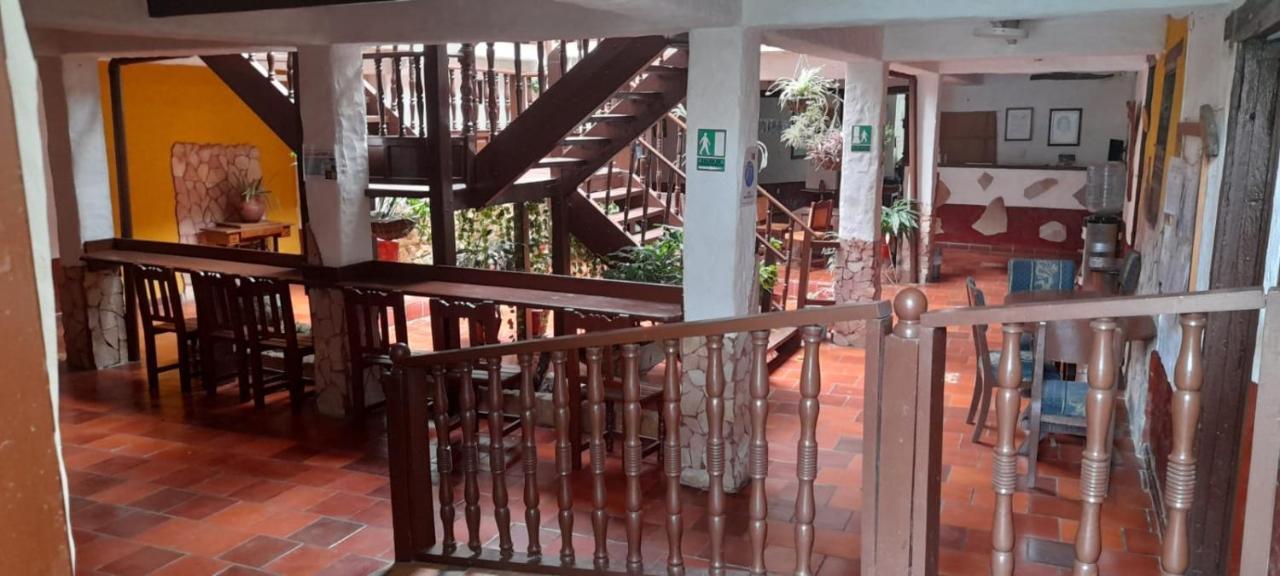 Hotel Central Graciela Valle de San Jose ภายนอก รูปภาพ